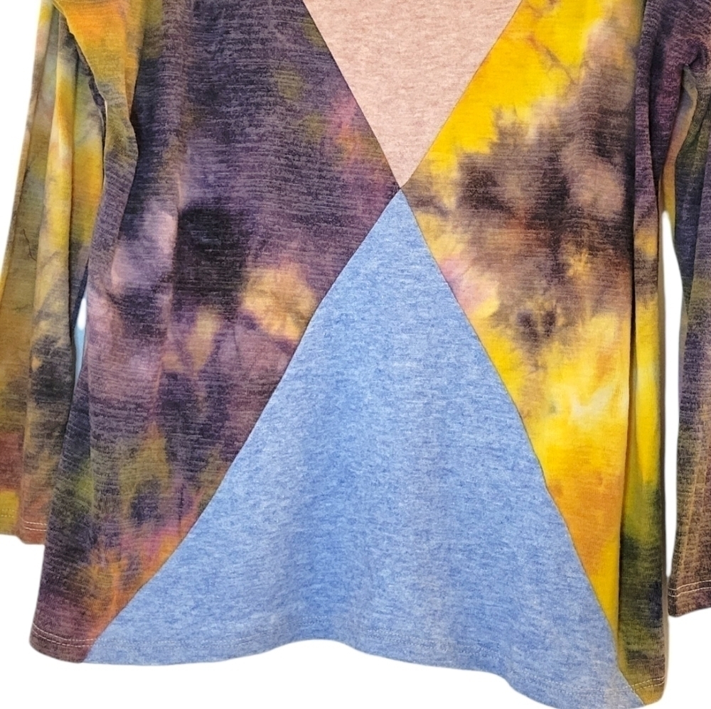 Two Tone Tie Dye Ashley Knit Lightweight Color Block Sweater - Picture 10 of 12
